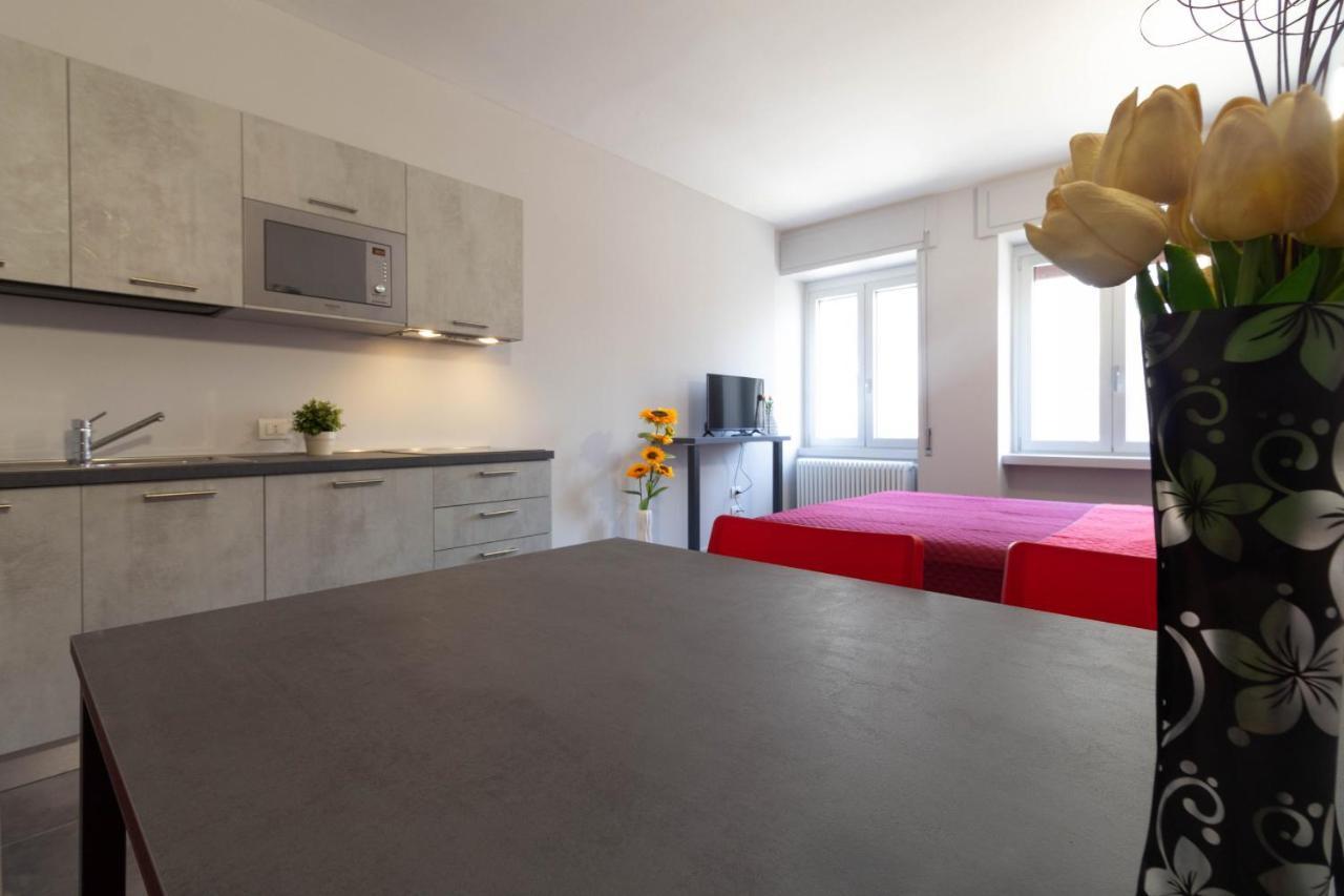 Appartamento Girasole - Affitti Brevi Italia Лекко Екстер'єр фото