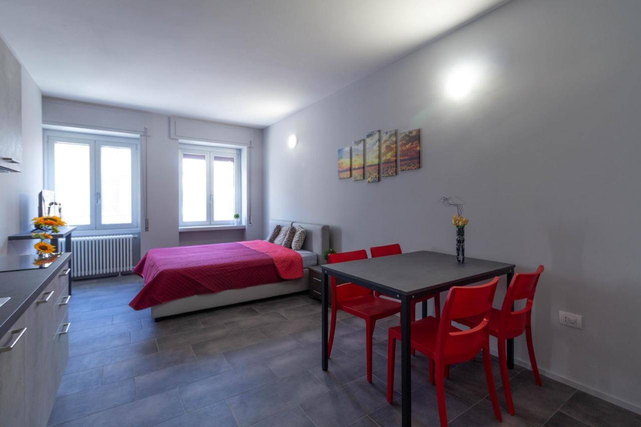 Appartamento Girasole - Affitti Brevi Italia Лекко Екстер'єр фото